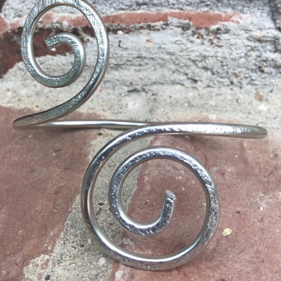 Silver Textured Swirl Bracelet - Picture 2 of 2